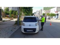Kozan polisi aranan 6 şüpheliyi yakaladı