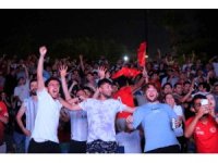 Antalya’da milli sevinç