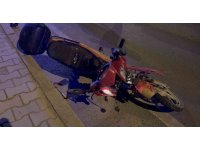 Trafikten düşürülen motosikletle kaza yapan alkollü sürücü yaralandı