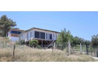 Uğruna cinayet işlenen ev kundaklandı