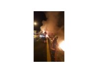 Karton yüklü tır yandı