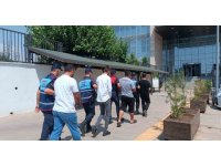Mersin’de göçmen kaçakçılarına yönelik operasyon: 5 gözaltı