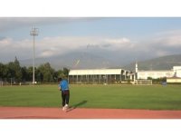 Depremzede sporcu, rekor kırarak Türkiye birincisi oldu
