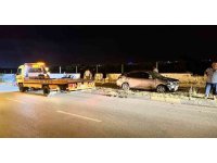 Hatay’da kontrolden çıkan araç takla attı: 1’i ağır 2 yaralı