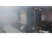 Apartmanın deposunda korkutan yangın