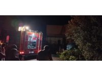 Erzin’de yanan ev kullanılmaz hale geldi