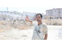 16 katlı devasa bina iş makinesinin darbesiyle yerle bir oldu: O anlar kamerada