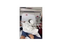 7 yaşındaki çocuğun çenesine korkuluk demiri saplandı