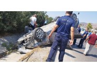Otomobil takla attı:  3 yaralı