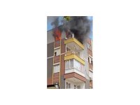 Antalya’da ev yangını korkuttu