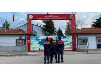 Isparta’da uyuşturucu madde ticareti yapan 2 şahıs tutuklandı