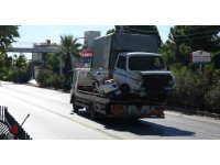 Antalya’da ortalık savaş alanına döndü: 7 araç birbirine girdi, 6 kişi yaralandı