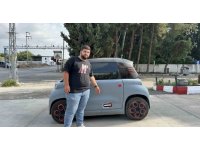 Tır mini aracı oyuncak araba gibi önüne almıştı, araç sürücüsü panik dolu saniyeler içerisinde 30 metre sürüklendi