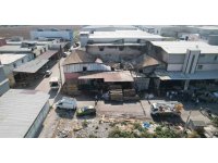 Adana’da küle dönen 6 iş yeri havadan görüntülendi