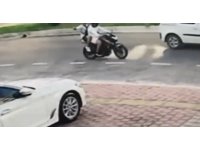 Kaskla kendilerini kamufle edip iş yerine kurşun yağdırdılar