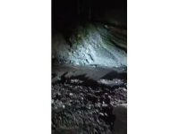 Hatay’da heyelan nedeniyle yayla yolu ulaşıma kapadı