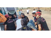 Kahramanmaraş’ta hafriyat kamyonu devrildi