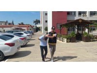 Tartıştığı arkadaşını öldüresiye dövüp bıçaklayarak öldürdü