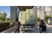 Mersin’de Çin’den Suriye’ye giden 65 milyon lira değerinde 15 ton kaçak sigara kağıdı ele geçirildi
