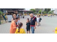 Çocuk polisi okul önlerinde sıkı denetimde