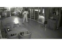 Adana’da 10 milyon dolar haraç vermeyince petrol istasyonu ve kafesi böyle kundaklandı