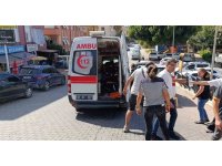 Rampa aşağı hareket eden aracı durdurmak isterken hastanelik oldu