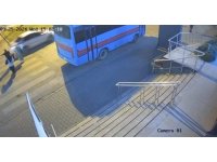 Yaya yolunda çarptığı kadını öldüren ehliyetsiz sürücü tutuklandı