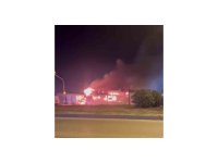 Prefabrik iş yeri alevlere teslim oldu