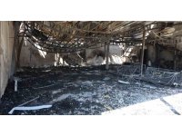 Sanayi sitesinde alevlere teslim olan 6 iş yeri yandı