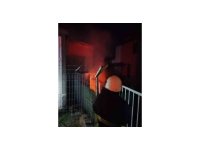 Arsuz’da elektrik trafosu alevlere teslim oldu