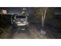 Araç içerisine dökülen benzin alev aldı, cip küle döndü