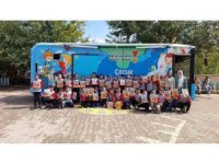 Mobil Kütüphane, yeni eğitim yılında öğrencilerle buluştu