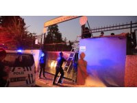 Oyuna dalan 2 çocuk okul bahçesinde kilitli kaldı, itfaiye kurtardı