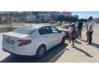 Serik’te 3 araçlı zincirleme kaza