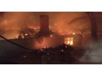 Burdur’da sabaha karşı çıkan yangında ev alevlere teslim oldu