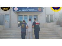 Antalya’da jandarma 215 aranan şahsı yakaladı