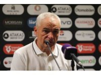 Rıza Çalımbay: "Bireysel hatalardan dolayı goller yiyoruz"