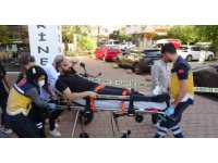 Kavgayı ayırmak isteyen gence "Sen niye karışıyorsun" kurşunu