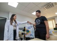 Mersin’de öğrencilere ücretsiz kaynak kitabı desteği