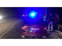 Lastiği patlayan araca yardım için duranlara otomobil çarptı: 2 ölü, 4 yaralı