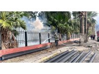 İskenderun’da otluk alan alevlere teslim oldu