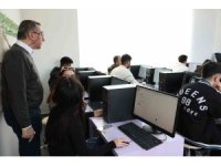 ALKÜ’DE Daad Onset Almanca sınavı saşladı