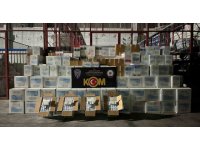 Adana’da 12 milyon kaçak makaron ve 567 litre kaçak alkol ele geçirildi