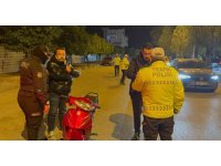 Plakasız motosikletle uygulamaya girip bekçiye ’Ben hasım sahibiyim, ölürsem mezarıma sen mi geleceksin’ dedi