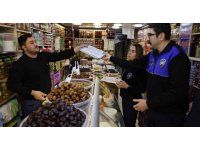 Adana’da zabıtadan usulsüzlüğe geçit yok