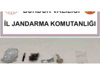 Burdur’da üzerinde uyuşturucu ile yakalandı