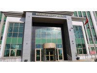 Adana’da polisin durduğu otomobilde uyuşturucu çıktı