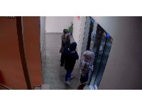 Hırsız 3 kadından 1’i yakalanıp tutuklandı