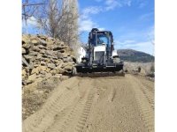 Saimbeyli Belediyesi, yol yapım çalışmalarını sürdürüyor