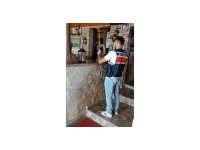 Belgesiz nargile sunumu yapan işletmeye ceza kesildi